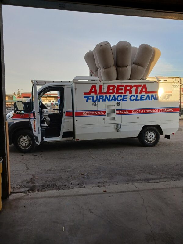 2019 Dodge ProMaster 3500 W/ Hypervac H2 Air Duct Truck 12 FT Body $70,000 CAD (Unit #77)